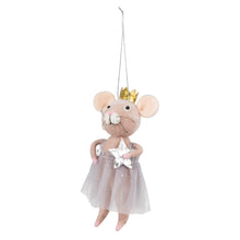 Load image into Gallery viewer, Needle Felting Kit: Nordic Mouse