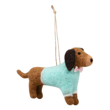 Load image into Gallery viewer, Needle Felting Kit: Dachshund