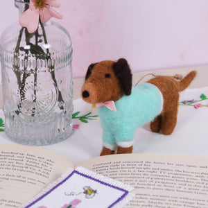 Needle Felting Kit: Dachshund