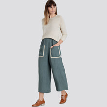 Load image into Gallery viewer, Simplicity Sewing Pattern S9110 Misses&#39; Pull On Skirts &amp; Cropped Trousers